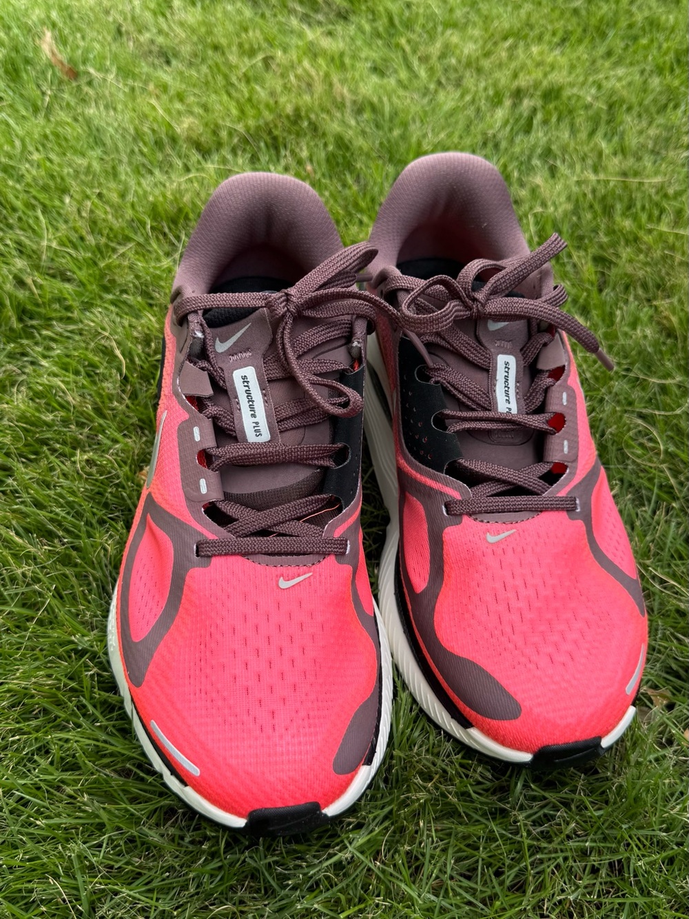 Nike Structure Pro women running shoes